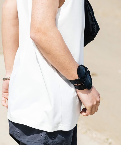 Rocky Monroe（ロッキーモンロー）の「スナップハンド UVカット 折りたたみサングラス（サングラス・メンズ・レッド系その他/ホワイト系その他/レッド/ホワイト/グリーン/ピンク/ブルー系その他/グリーン系その他/オレンジ/オレンジ系その他/ブルー/ピンク系その他/ブラック・FREE）」の21枚目の写真