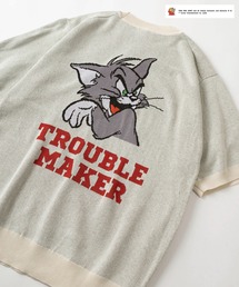 Tom＆Jerry（トムアンドジェリー）の「【TOM＆JERRY/トムとジェリー】フロントロゴ＆バックキャラクターイラスト  オーバーサイズ ニット 半袖Tシャツ/ ビッグシルエット（Tシャツ/カットソー・メンズ）」