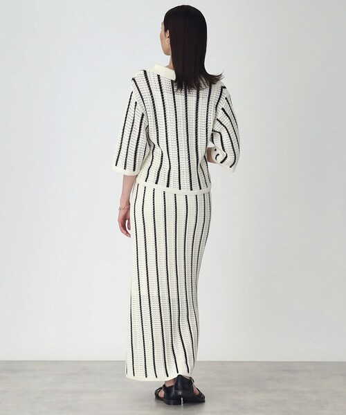 THE SHOP TK （ザ ショップ ティーケー ）の「◆【SETUP可】メッシュストライプニットナロースカート（スカート・レディース・ブラック系2/ホワイト系その他3・99）」の4枚目の写真