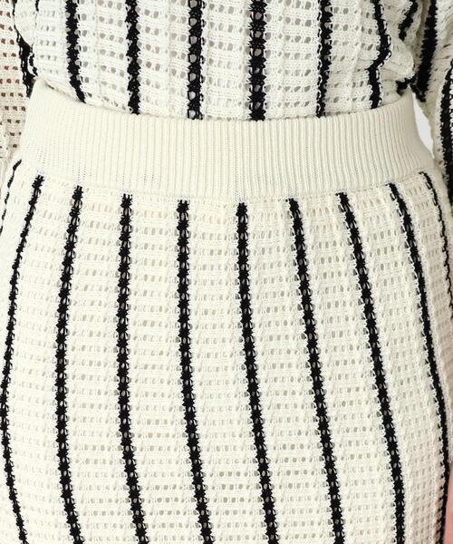 THE SHOP TK （ザ ショップ ティーケー ）の「◆【SETUP可】メッシュストライプニットナロースカート（スカート・レディース・ブラック系2/ホワイト系その他3・99）」の12枚目の写真