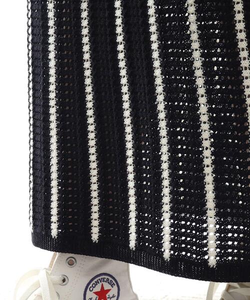 THE SHOP TK （ザ ショップ ティーケー ）の「◆【SETUP可】メッシュストライプニットナロースカート（スカート・レディース・ブラック系2/ホワイト系その他3・99）」の14枚目の写真