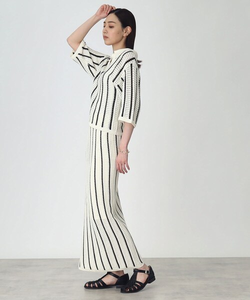 THE SHOP TK （ザ ショップ ティーケー ）の「◆【SETUP可】メッシュストライプニットナロースカート（スカート・レディース・ブラック系2/ホワイト系その他3・99）」の18枚目の写真