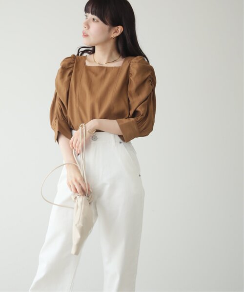 スクエアネックパワショルブラウス