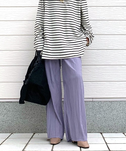 Q（キュー）の「ランダムプリーツパンツ（その他パンツ・レディース・ラベンダー/ベージュ・MEDIUM）」の17枚目の写真