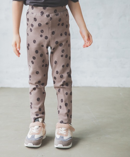 pairmanon（ペアマノン）の「ユニセックス レギンス パンツ 総柄プリント 無地（その他パンツ・キッズ・ベージュ系その他3/その他1/ベージュ系その他4/ベージュ系その他5/ベージュ系その他/ブルー系その他2/ブラック/ブラック系その他4/ネイビー/ホワイト系その他4/ホワイト系その他3/ベージュ系その他2/ホワイト系その他/モカ/ブラウン系その他5/ホワイト系その他2/グリーン系その他2/ブラウン系その他4/ブラウン系その他3/その他/その他2/ブラウン系その他/ベージュ系その他6/ベージュ系その他7/その他3/ブラウン系その他6/ブルー系その他/オフホワイト/ライトホワイト/アイボリー/イエロー系その他/グリーン系その他/ブルー系その他3/ブラック系その他2/ライトベージュ・90/130/110/100/80/120）」の12枚目の写真