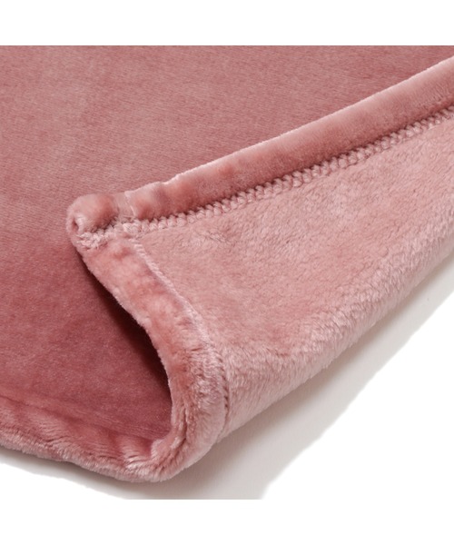 Francfranc(フランフラン)の「WARMY ソリッド ブランケット(毛布) シングル 1400×2000 ピンク(ブランケット・レディース・ピンク・FREE)」の4枚目の写真