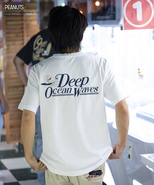 #Re:room(リルーム)の「#Re:room PEANUTS DEEP OCEAN WAVES Tシャツ(Tシャツ/カットソー・メンズ・ブルー/ホワイト・M-L/L-XL/S-M)」の3枚目の写真
