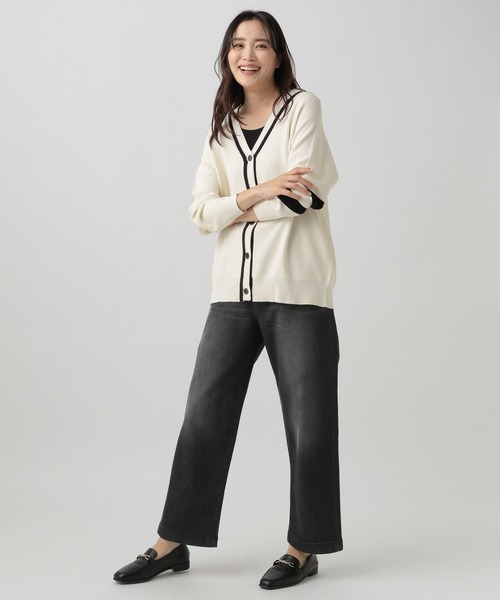 Elura(エルーラ)の「バイカラーカーディガン(カーディガン/ボレロ・レディース・ブラック/ホワイト・LARGE/MEDIUM)」の3枚目の写真