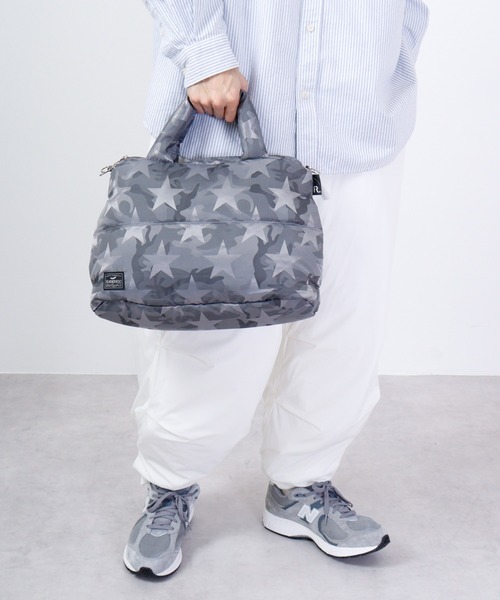 ROOTOTE(ルートート)の「ROOTOTE フェザールー中綿入ミニトートBAG(トートバッグ・メンズ・ブラック/グレー系その他/グレイッシュブルー/グレー系/ネイビー系/オレンジ/マスタード/カーキ系/ゴールド系/パープル系/シルバー系/ダークカーキ・FREE)」の4枚目の写真