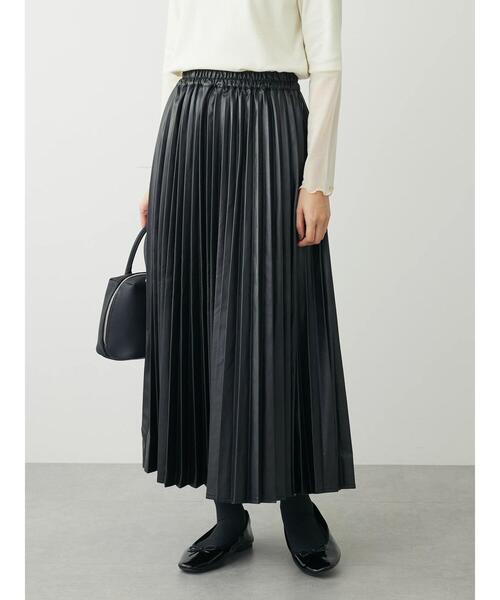 ELENCARE DUE（エレンカーレデュエ）の「・ELENCARE　DUE合成皮革プリーツスカート（スカート・レディース・ブラック・FREE）」の2枚目の写真