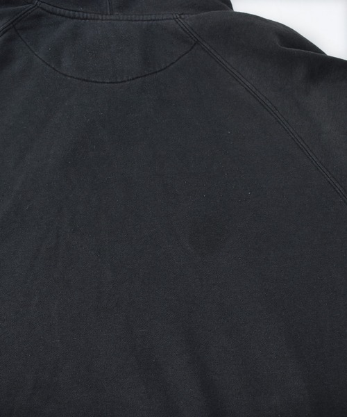 Champion(チャンピオン)の「【ヴィンテージ古着】Champion / チャンピオン リフレクター付き ロゴ刺繍 スウェットパーカー(パーカー・メンズ・ブラック・SMALL)」の19枚目の写真