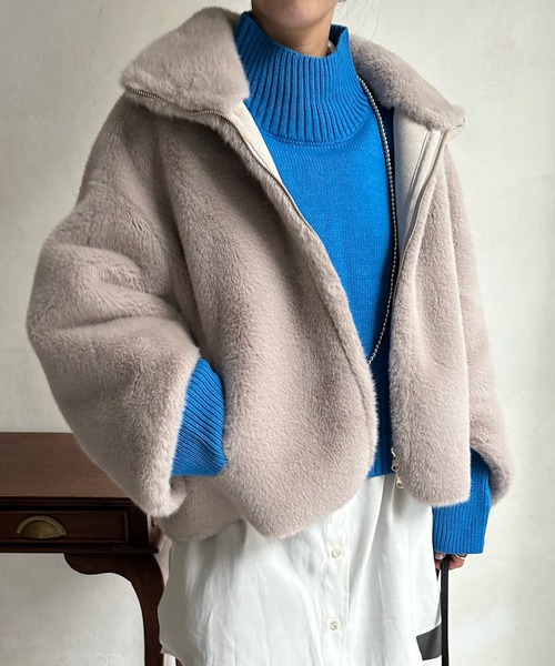 新同✩リバーシブル✩ブルーフォックス✩ふわふわ✩柔らか✩軽い✩ファーの減り無し DouDou（ドゥドゥ）の「【WEB限定】ミンクライクファーリバーシブル