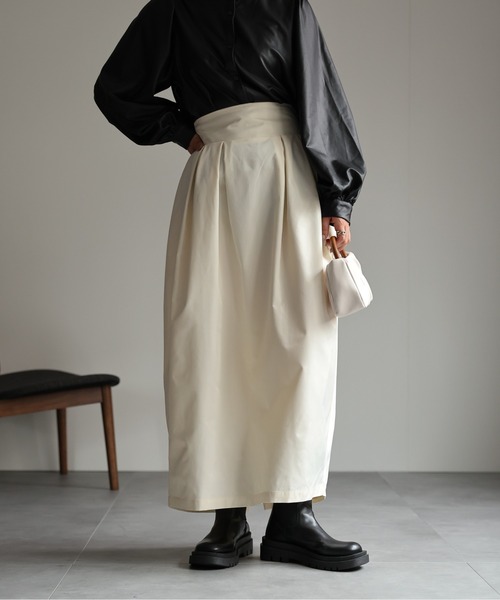 ap retro（アプレトロ）の「ハイウエストコクーンスカート/バルーンシルエット（スカート・レディース・ブラック/グレー/アイボリー・SMALL/MEDIUM）」の9枚目の写真