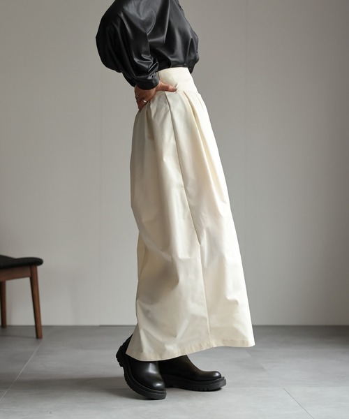 ap retro（アプレトロ）の「ハイウエストコクーンスカート/バルーンシルエット（スカート・レディース・ブラック/グレー/アイボリー・SMALL/MEDIUM）」の10枚目の写真