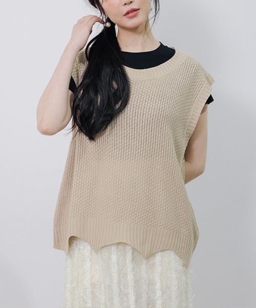 SEU（エスイーユー）の「裾レース編みスカラップニットベスト ジレ サマーニット ペプラム裾 オフィスカジュアル きれいめカジュアル（ベスト・レディース・アイボリー/ブラック/チャコール/ベージュ/ネイビー/ブラウン/レンガ/ダークブラウン・フリー）」の22枚目の写真