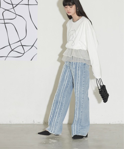 フリンジデザイン ライトブルーデニムパンツ THE YOn（ザヨン）の「フリンジデザインデニムパンツ（デニムパンツ