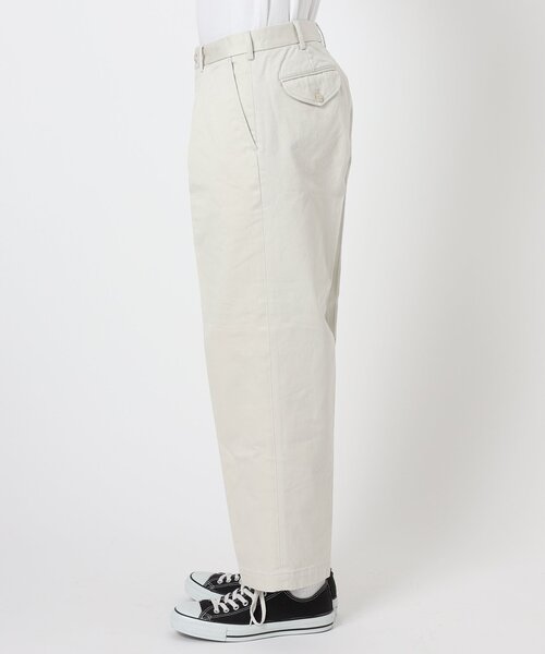 JOURNAL STANDARD（ジャーナルスタンダード）の「ドライツイル タックイン トラウザーズパンツ（チノパンツ・メンズ・グレー/ベージュ/ナチュラル/ネイビー・SMALL/MEDIUM/LARGE）」の9枚目の写真