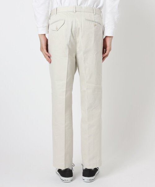 JOURNAL STANDARD（ジャーナルスタンダード）の「ドライツイル タックイン トラウザーズパンツ（チノパンツ・メンズ・グレー/ベージュ/ナチュラル/ネイビー・SMALL/MEDIUM/LARGE）」の12枚目の写真