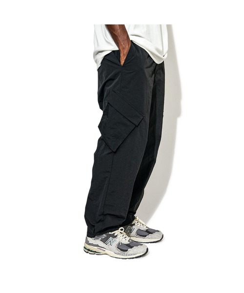 CHARI&CO（チャリアンドコー）の「CHARI&CO OFF THE TRACK PANTS（その他パンツ・メンズ・ブラック・X-LARGE/LARGE/MEDIUM）」の15枚目の写真