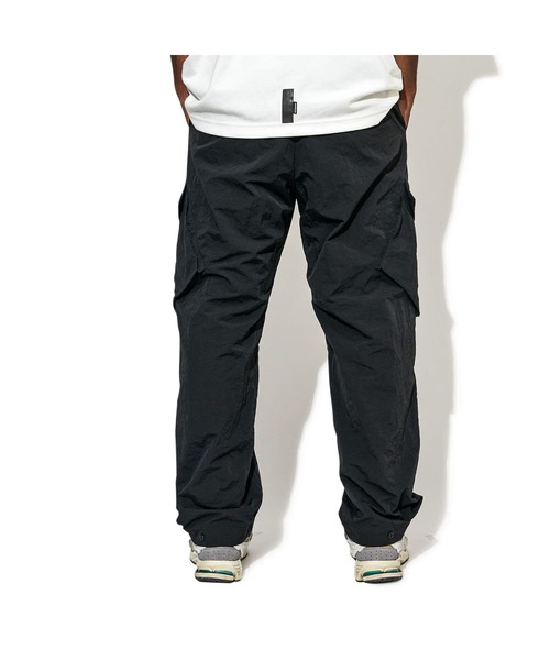 CHARI&CO（チャリアンドコー）の「CHARI&CO OFF THE TRACK PANTS（その他パンツ・メンズ・ブラック・X-LARGE/LARGE/MEDIUM）」の16枚目の写真