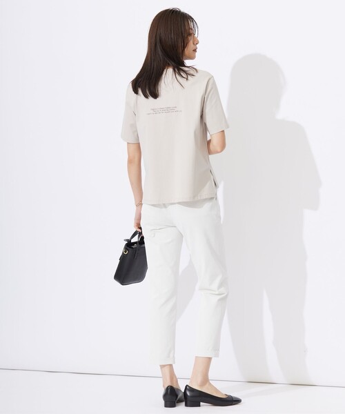 J.PRESS(ジェイプレス)の「ロゴ Tシャツ(Tシャツ/カットソー・レディース・ネイビー系/ライトグレー系/ホワイト系/ピンク系・T13/T15)」の13枚目の写真