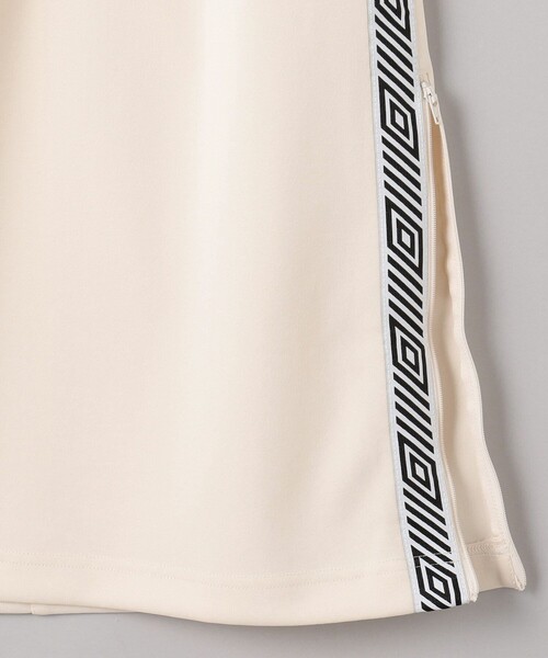 FREAK'S STORE（フリークスストア）の「UMBRO × FREAK'S STORE/アンブロ 別注 Track Skirt/別注トラックスカート / ラインスカート（スカート・レディース・ホワイト/ブラック/ネイビー・ﾌﾘ-）」の11枚目の写真