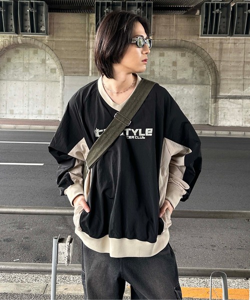 sedacle(セダクル)の「配色ナイロンVネックプルオーバー(Tシャツ/カットソー・レディース・ブラック/グレー・LARGE/MEDIUM/SMALL)」の16枚目の写真