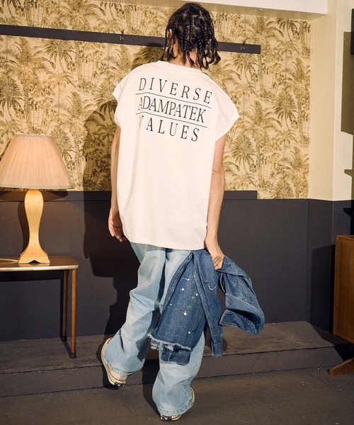 ADAM PATEK(アダムパテック)の「mta522- logo embroidery sleeveless ノースリーブTシャツ(Tシャツ/カットソー・メンズ・ホワイト/ブラック・1/2)」の8枚目の写真