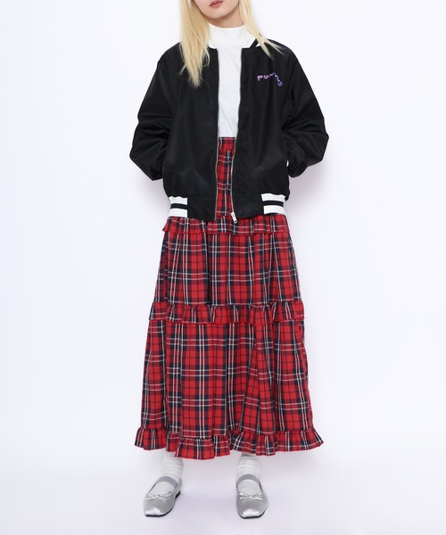 PUNYUS(プニュズ)の「スーベニアジャケット(ブルゾン・レディース・レッド/ブルー/ブラック・2/3/4)」の5枚目の写真