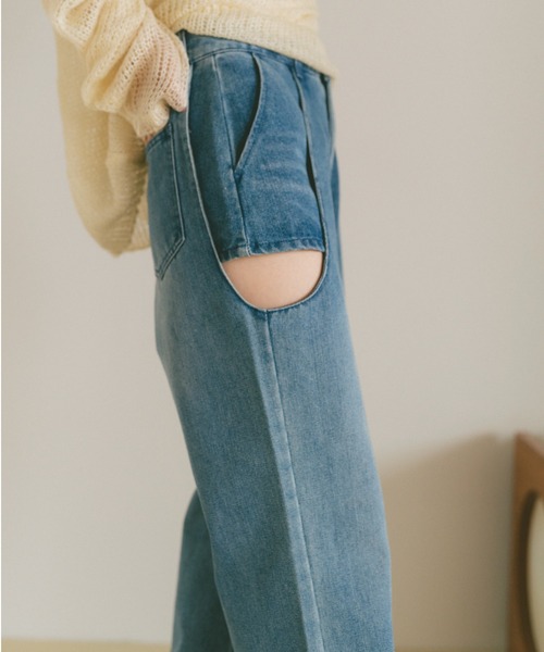 VANNIE U（ヴァニーユー）の「サイドカットアウトデニム/レイヤードパンツ【SMLサイズ展開】（デニムパンツ・レディース・ブルー/ライトブルー/ブラック・S/M/L）」の10枚目の写真