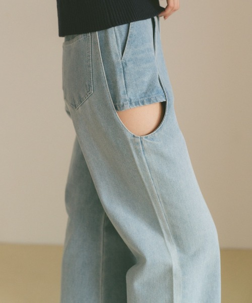 VANNIE U（ヴァニーユー）の「サイドカットアウトデニム/レイヤードパンツ【SMLサイズ展開】（デニムパンツ・レディース・ブルー/ライトブルー/ブラック・S/M/L）」の22枚目の写真