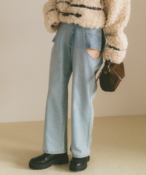 VANNIE U(ヴァニーユー)の「サイドカットアウトデニム/レイヤードパンツ【SMLサイズ展開】(デニムパンツ・レディース・ブルー/ライトブルー/ブラック・S/M/L)」の14枚目の写真