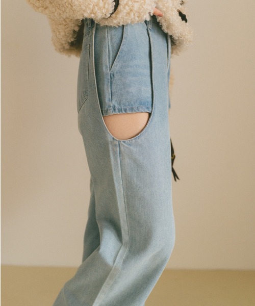 VANNIE U(ヴァニーユー)の「サイドカットアウトデニム/レイヤードパンツ【SMLサイズ展開】(デニムパンツ・レディース・ブルー/ライトブルー/ブラック・S/M/L)」の17枚目の写真