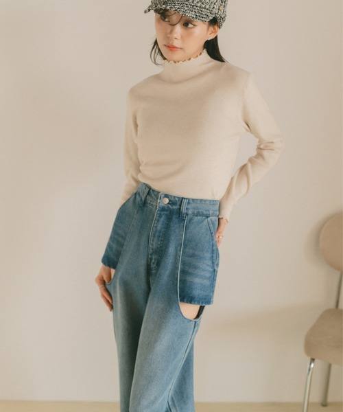 VANNIE U（ヴァニーユー）の「サイドカットアウトデニム/レイヤードパンツ【SMLサイズ展開】（デニムパンツ・レディース・ブルー/ライトブルー/ブラック・S/M/L）」の14枚目の写真