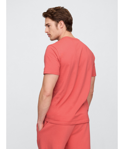 GAP（ギャップ）の「エブリディ ソフト GAPロゴTシャツ(ユニセックス)（Tシャツ/カットソー・メンズ・ブラック/ホワイト/グリーン/ネイビー/ベージュ/イエロー/ブラウン/パープル/イエロー系その他/グリーン系その他/ピンク・XS/S/M/L/XL）」の16枚目の写真