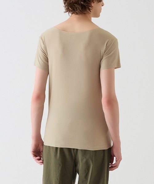 BODY WILD(ボディーワイルド)の「BODY WILD/ボディワイルド Tシャツ専用インナー ボートネックTシャツ 脇パッド付き(インナーウェア/肌着・メンズ・ブラック/ライトベージュ・MEDIUM/LARGE)」の7枚目の写真
