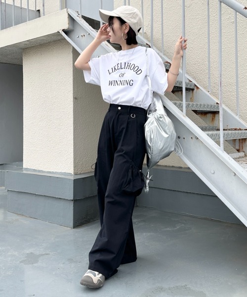 CLEA(クレア)の「ドロストポケット ワイドカーゴパンツ(カーゴパンツ・レディース・カーキ/ブラック・M)」の7枚目の写真