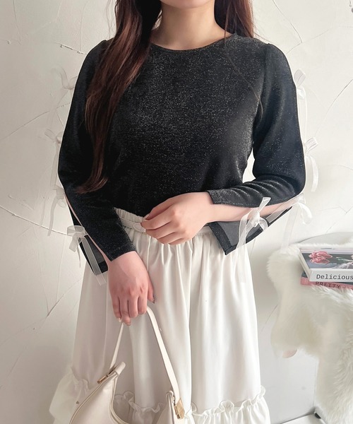 apres jour(アプレジュール)の「リボンスリーブラメカットプルオーバー【ZOZOTOWN限定アイテム】(Tシャツ/カットソー・レディース・グレー系その他/ピンクベージュ/ブラック・X-LARGE/フリー)」の4枚目の写真