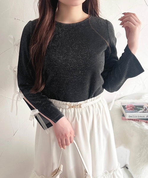 apres jour(アプレジュール)の「リボンスリーブラメカットプルオーバー【ZOZOTOWN限定アイテム】(Tシャツ/カットソー・レディース・グレー系その他/ピンクベージュ/ブラック・X-LARGE/フリー)」の7枚目の写真