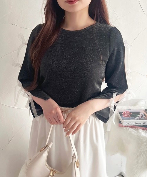 apres jour(アプレジュール)の「リボンスリーブラメカットプルオーバー【ZOZOTOWN限定アイテム】(Tシャツ/カットソー・レディース・グレー系その他/ピンクベージュ/ブラック・X-LARGE/フリー)」の5枚目の写真