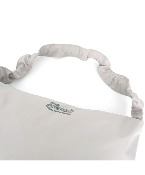 JENNI（ジェニィ）の「2wayドロストショルダーバッグ（ショルダーバッグ・キッズ・アイボリー/ブラック/グレー・F）」の22枚目の写真