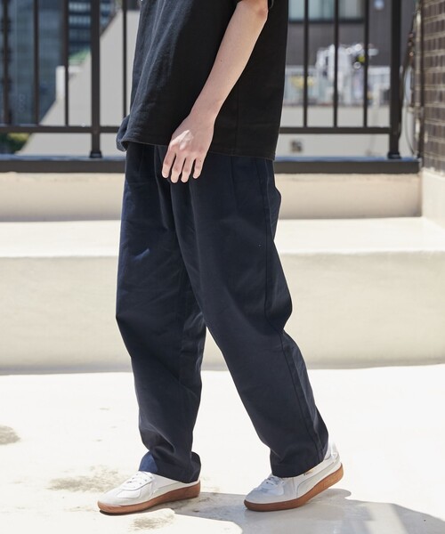 coen（コーエン）の「FreeSpeech（フリースピーチ）別注チノワイドパンツ（チノパンツ・メンズ・ベージュ/ネイビー・M/L）」の16枚目の写真