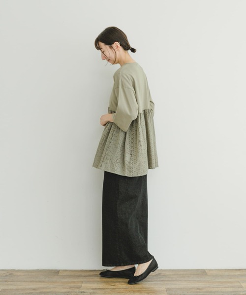 ITEMS URBANRESEARCH（アイテムズ アーバンリサーチ）の「レースキリカエTシャツ（Tシャツ/カットソー・レディース・グリーン系その他/ホワイト/ブラック・FREE）」の6枚目の写真