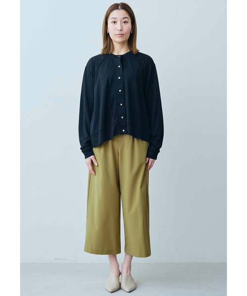 IEDIT(イディット)の「IEDIT ひんやりした接触冷感が気持ちいい ふくれジャカードカットソーのスナップボタンカーディガン(カーディガン/ボレロ・レディース・オフホワイト/グレー/ブラック・LARGE/MEDIUM/X-LARGE/SMALL)」の5枚目の写真