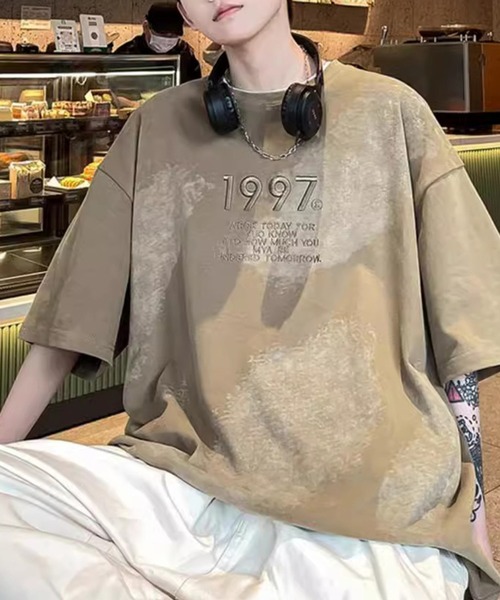 lilful(リルフル)の「オーバーサイズ 刺繍 Tシャツ(Tシャツ/カットソー・メンズ・ホワイト/ブラウン/グレー・M/L)」の3枚目の写真