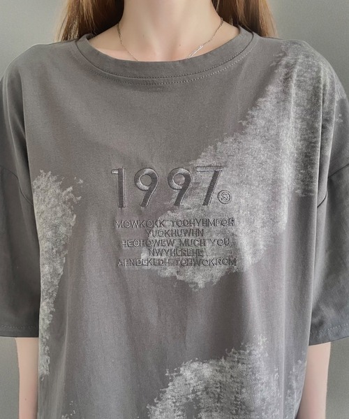 lilful(リルフル)の「オーバーサイズ 刺繍 Tシャツ(Tシャツ/カットソー・メンズ・ホワイト/ブラウン/グレー・M/L)」の13枚目の写真