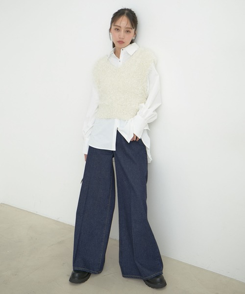 VIS（ビス）の「リボンヤーンニットベスト（ベスト・レディース・ホワイト/キナリ・FREE）」の4枚目の写真