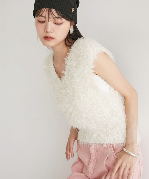 VIS（ビス）の「リボンヤーンニットベスト（ベスト・レディース・ホワイト/キナリ・FREE）」の12枚目の写真