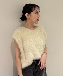 Ｖネックシャギーニットベスト