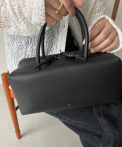 tov（トーヴ）の「＜tov/トーヴ＞CONNIE WIDE ボストンバッグ